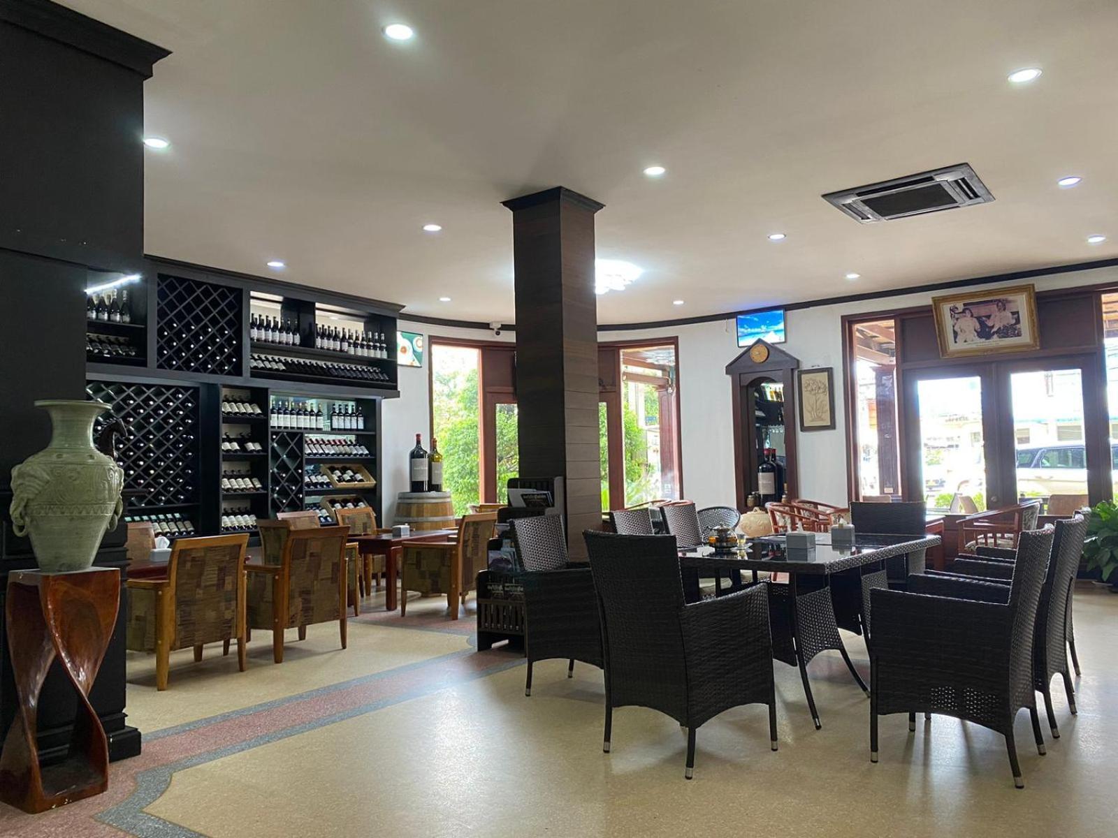 Subinh Hotel And Restaurant 빡세 외부 사진