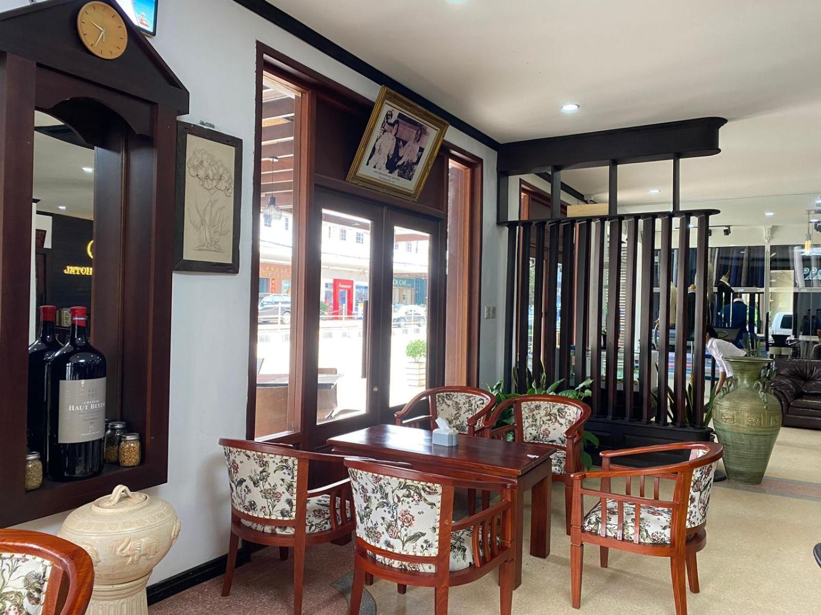 Subinh Hotel And Restaurant 빡세 외부 사진