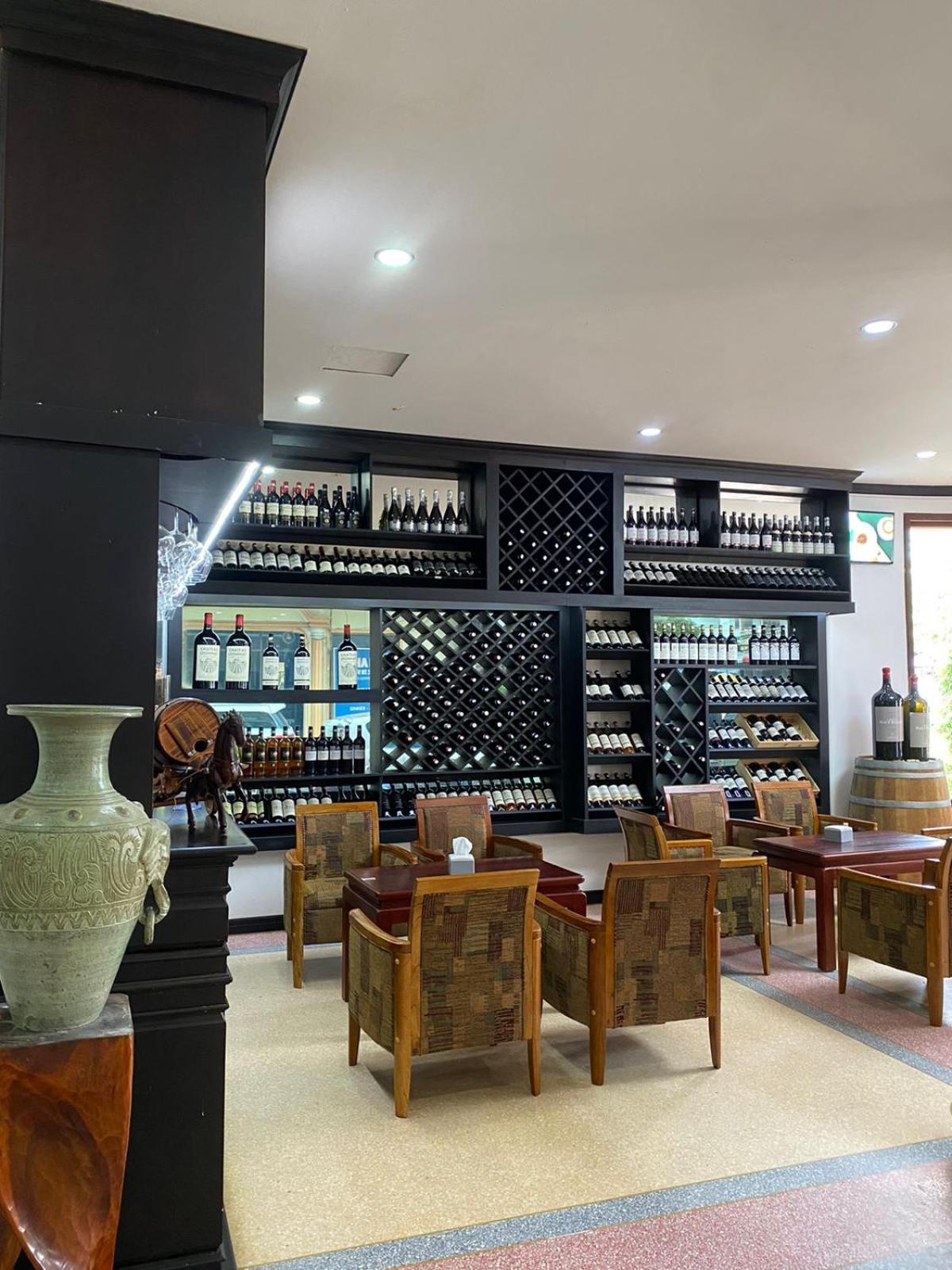 Subinh Hotel And Restaurant 빡세 외부 사진